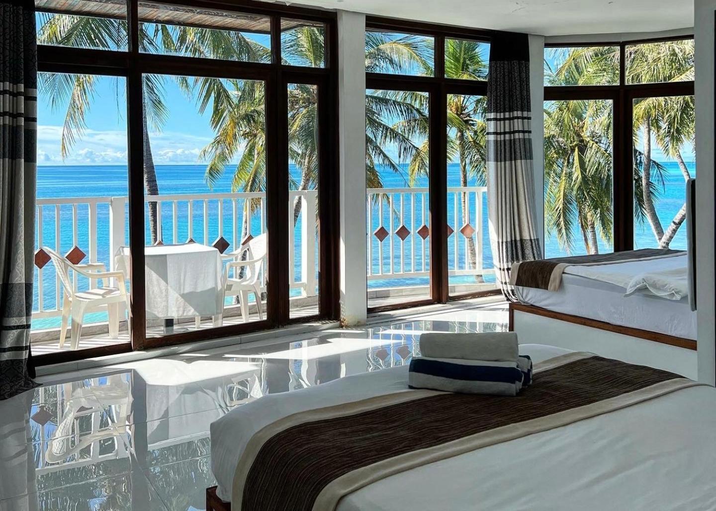 Heron Beach Hotel - The Best Maldivian Getaway In Dhiffushi,Maldives Zewnętrze zdjęcie