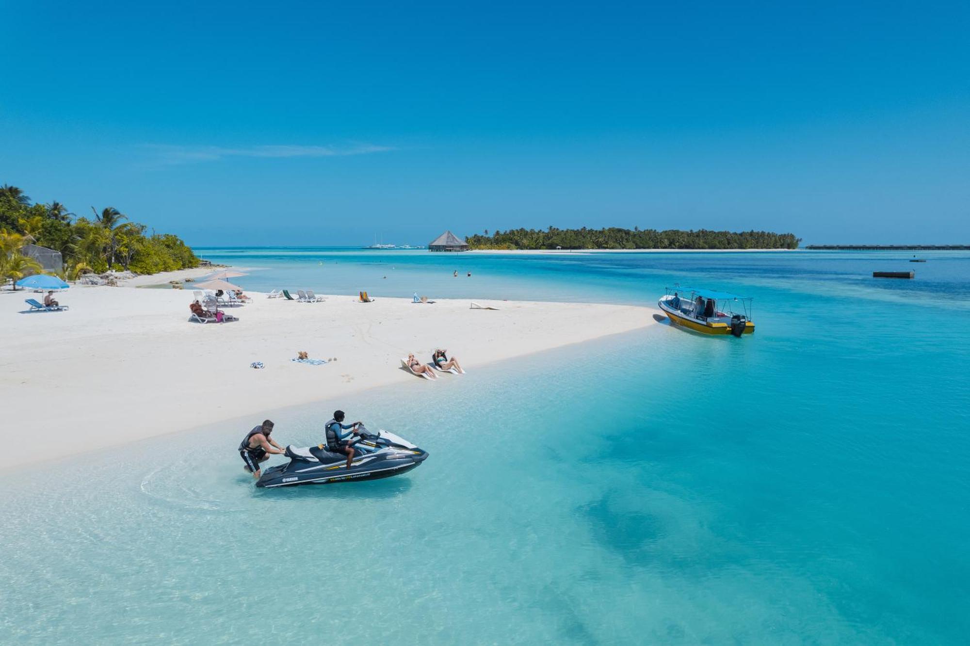 Heron Beach Hotel - The Best Maldivian Getaway In Dhiffushi,Maldives Zewnętrze zdjęcie